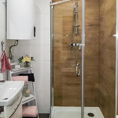 Nowoczesny Apartament Przy Spodku. * Katowice